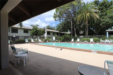 Condo in Clearwater, Florida, 1 bedroom  № 2207470 - photo 12