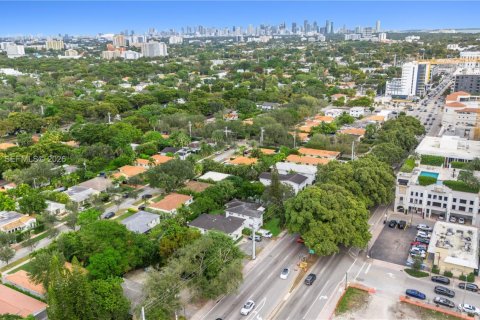 Immobilier commercial à vendre à Coral Gables, Floride: 267.56 m2 № 2152739 - photo 18