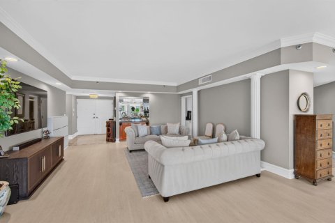 Copropriété à louer à Boca Raton, Floride: 3 chambres, 229 m2 № 2265722 - photo 5