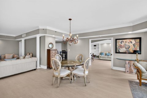 Copropriété à louer à Boca Raton, Floride: 3 chambres, 229 m2 № 2265722 - photo 9
