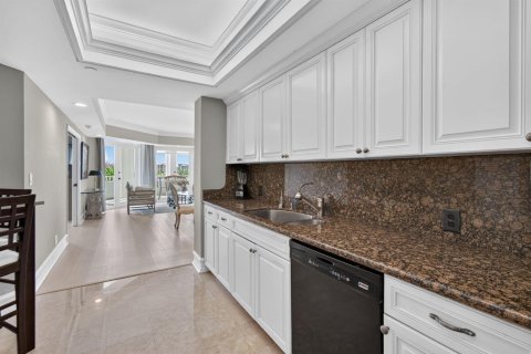 Copropriété à louer à Boca Raton, Floride: 3 chambres, 229 m2 № 2265722 - photo 15