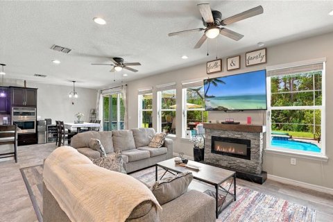 Casa en venta en Bradenton, Florida, 4 dormitorios, 272.95 m2 № 2377558 - foto 18