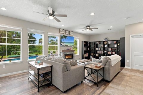 Casa en venta en Bradenton, Florida, 4 dormitorios, 272.95 m2 № 2377558 - foto 16