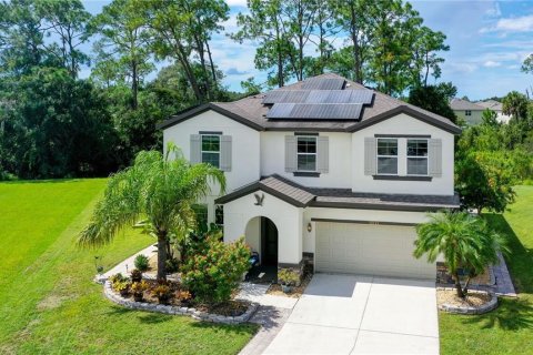 Casa en venta en Bradenton, Florida, 4 dormitorios, 272.95 m2 № 2377558 - foto 3