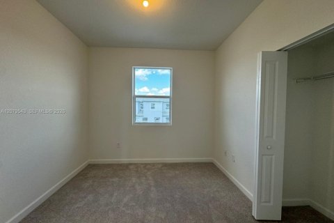 Купить таунхаус в Хомстед, Флорида 3 спальни, 129.41м2, № 2378428 - фото 5