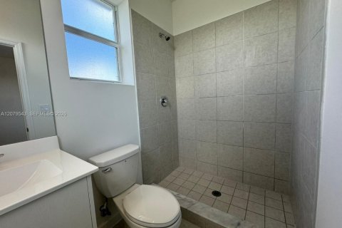 Купить таунхаус в Хомстед, Флорида 3 спальни, 129.41м2, № 2378428 - фото 9