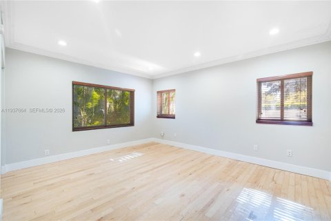 Villa ou maison à louer à Miami Beach, Floride: 4 chambres, 365.48 m2 № 1995548 - photo 20