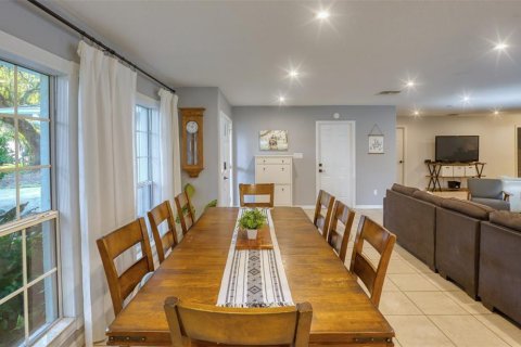 Villa ou maison à vendre à Oviedo, Floride: 3 chambres, 200.3 m2 № 2401151 - photo 10