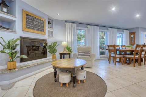 Villa ou maison à vendre à Oviedo, Floride: 3 chambres, 200.3 m2 № 2401151 - photo 7