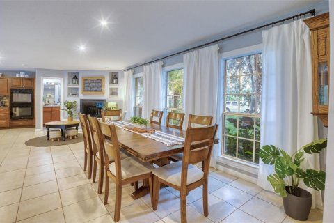 Villa ou maison à vendre à Oviedo, Floride: 3 chambres, 200.3 m2 № 2401151 - photo 13