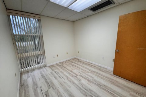 Propiedad comercial en alquiler en Dunedin, Florida, 652.17 m2 № 1537822 - foto 16