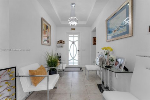 Casa en venta en Homestead, Florida, 3 dormitorios, 154.5 m2 № 1965677 - foto 5