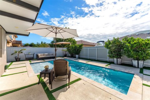 Casa en venta en Homestead, Florida, 3 dormitorios, 154.5 m2 № 1965677 - foto 29