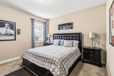 Villa ou maison à vendre à Deltona, Floride: 5 chambres, 358.05 m2 № 2416876 - photo 21