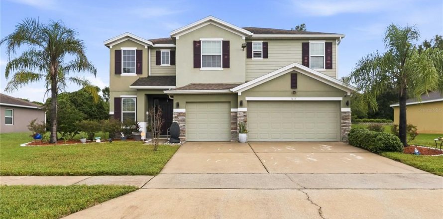 Villa ou maison à Deltona, Floride 5 chambres, 358.05 m2 № 2416876