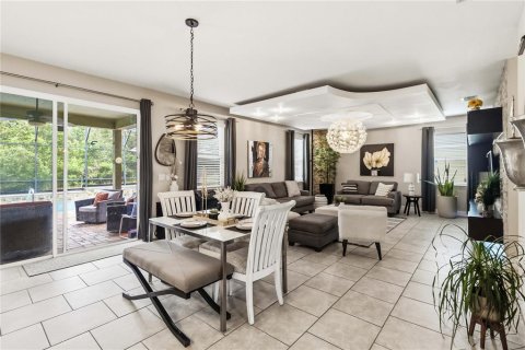 Villa ou maison à vendre à Deltona, Floride: 5 chambres, 358.05 m2 № 2416876 - photo 14