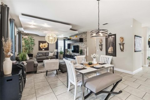Villa ou maison à vendre à Deltona, Floride: 5 chambres, 358.05 m2 № 2416876 - photo 15