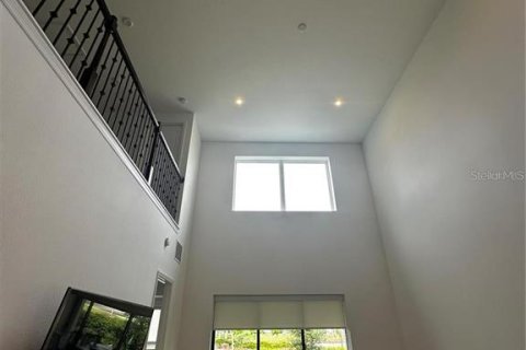 Casa en alquiler en Winter Park, Florida, 4 dormitorios, 240.52 m2 № 1870458 - foto 26