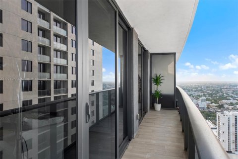 Condominio en venta en Miami, Florida, 2 dormitorios, 86.03 m2 № 2034541 - foto 29