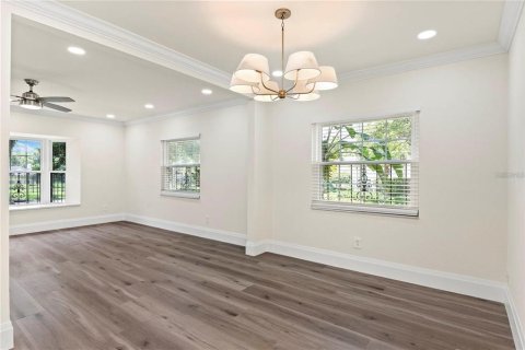 Touwnhouse à louer à Orlando, Floride: 3 chambres, 186.92 m2 № 2406380 - photo 10