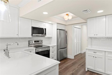 Touwnhouse à louer à Orlando, Floride: 3 chambres, 186.92 m2 № 2406380 - photo 15