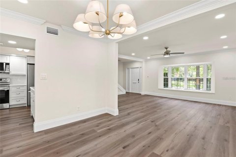 Touwnhouse à louer à Orlando, Floride: 3 chambres, 186.92 m2 № 2406380 - photo 11