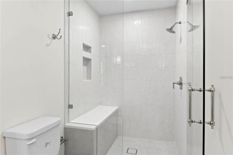 Touwnhouse à louer à Orlando, Floride: 3 chambres, 186.92 m2 № 2406380 - photo 23