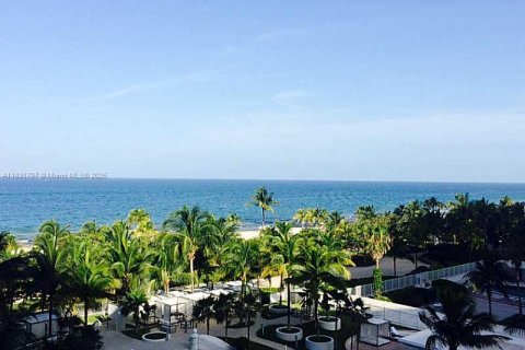 Condominio en alquiler en Bal Harbour, Florida, 1 dormitorio, 83.24 m2 № 1818054 - foto 21