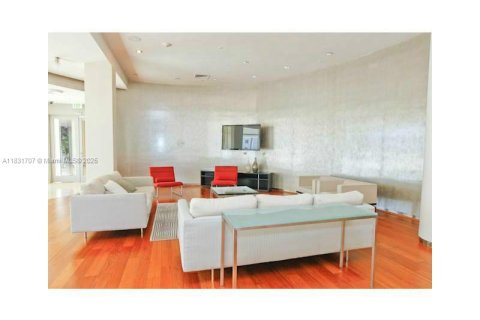 Condominio en alquiler en Bal Harbour, Florida, 1 dormitorio, 83.24 m2 № 1818054 - foto 30