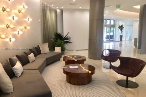 Condominio en alquiler en Bal Harbour, Florida, 1 dormitorio, 83.24 m2 № 1818054 - foto 28