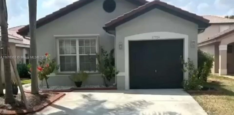 Casa en Miramar, Florida 3 dormitorios, 113.43 m2 № 1693829