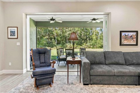 Villa ou maison à vendre à Port Orange, Floride: 3 chambres, 192.31 m2 № 2389348 - photo 16
