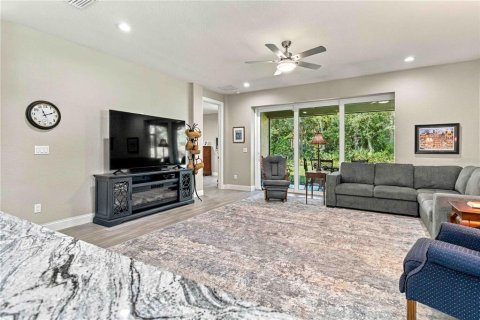 Villa ou maison à vendre à Port Orange, Floride: 3 chambres, 192.31 m2 № 2389348 - photo 19