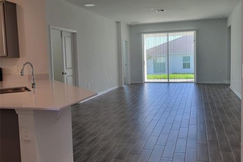 Casa en alquiler en Haines City, Florida, 5 dormitorios, 194.17 m2 № 1813090 - foto 5