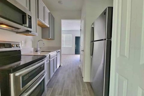 Casa en alquiler en Haines City, Florida, 5 dormitorios, 194.17 m2 № 1813090 - foto 18