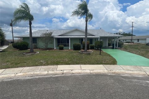 Villa ou maison à Sun City Center, Floride 2 chambres, 132.39 m2 № 2121957