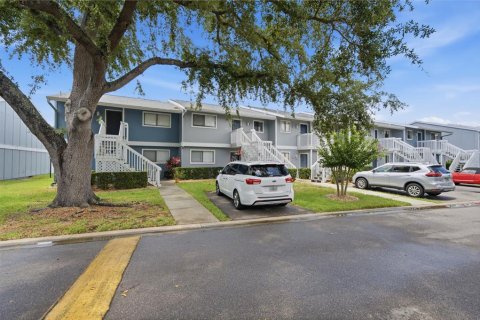 Condominio en venta en Bradenton, Florida, 2 dormitorios, 88.07 m2 № 2222576 - foto 2