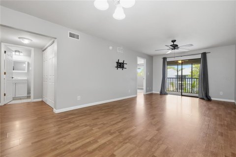 Condominio en venta en Bradenton, Florida, 2 dormitorios, 88.07 m2 № 2222576 - foto 11