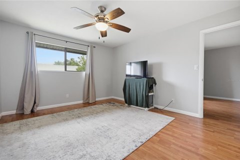 Condominio en venta en Bradenton, Florida, 2 dormitorios, 88.07 m2 № 2222576 - foto 15