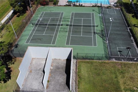 Condominio en alquiler en Orlando, Florida, 2 dormitorios, 91.04 m2 № 1908581 - foto 22