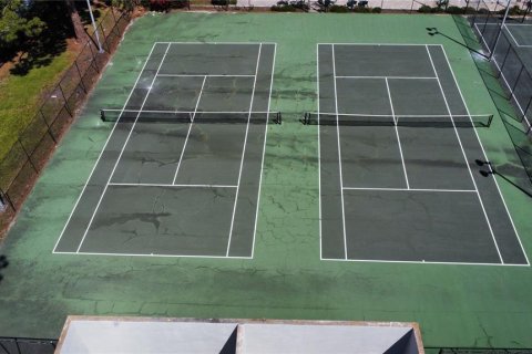 Condo in Orlando, Florida, 2 bedrooms  № 1908581 - photo 21