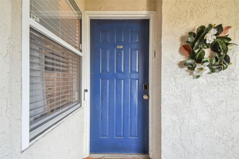 Condo in New Port Richey, Florida, 3 bedrooms  № 1622624 - photo 6
