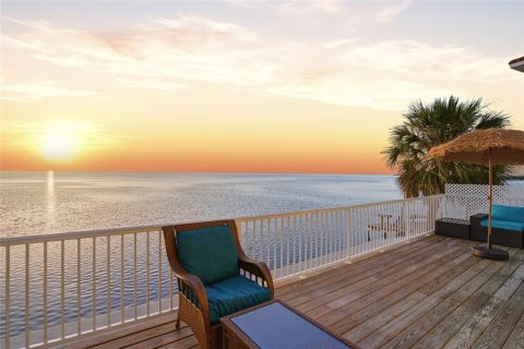 Villa ou maison à vendre à Hudson, Floride: 4 chambres, 183.57 m2 № 2304676 - photo 9