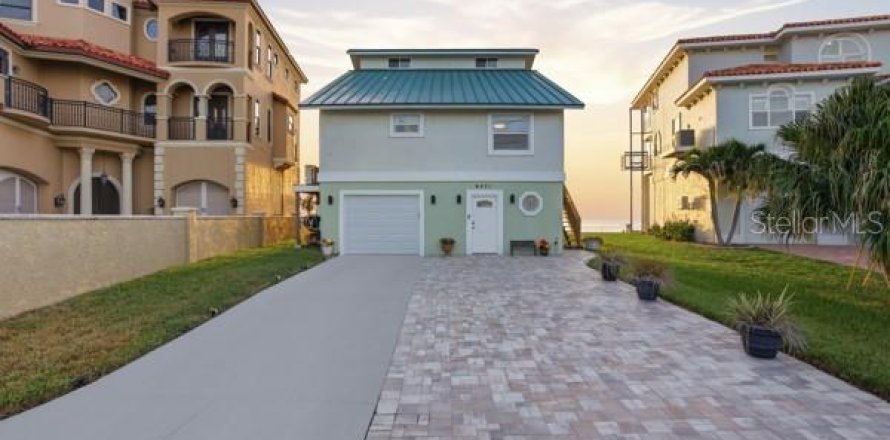 Villa ou maison à Hudson, Floride 4 chambres, 183.57 m2 № 2304676