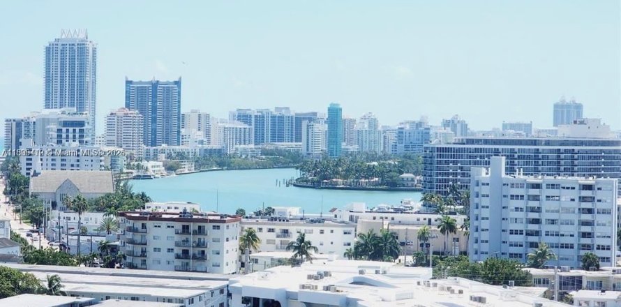 Condo à Miami Beach, Floride, 2 chambres № 1830590