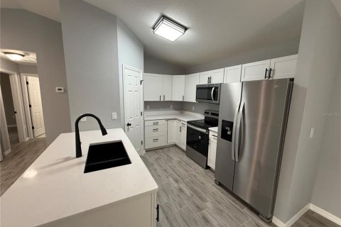 House in Ocala, Florida 3 bedrooms, 108.97 sq.m. № 1803517 - photo 7