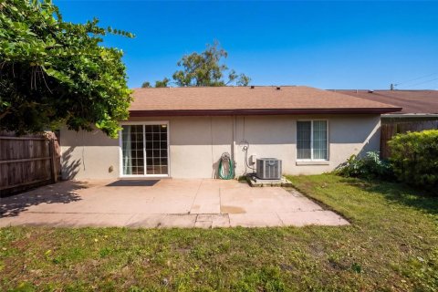 Touwnhouse à vendre à Sanford, Floride: 2 chambres, 103.68 m2 № 2406698 - photo 25