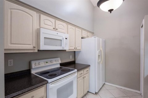 Touwnhouse à vendre à Sanford, Floride: 2 chambres, 103.68 m2 № 2406698 - photo 13
