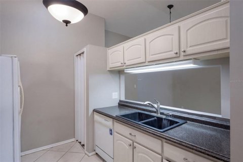 Touwnhouse à vendre à Sanford, Floride: 2 chambres, 103.68 m2 № 2406698 - photo 14