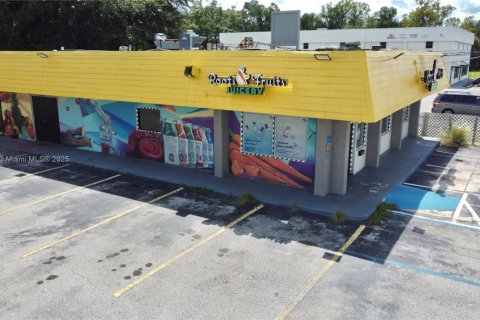 Купить коммерческую недвижимость в Джэксонвилл, Флорида № 1979230 - фото 14